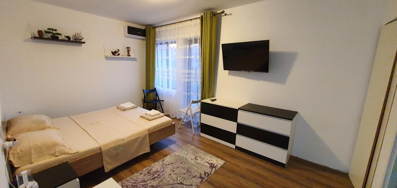Casa Amina Apartment Sulina Exterior photo